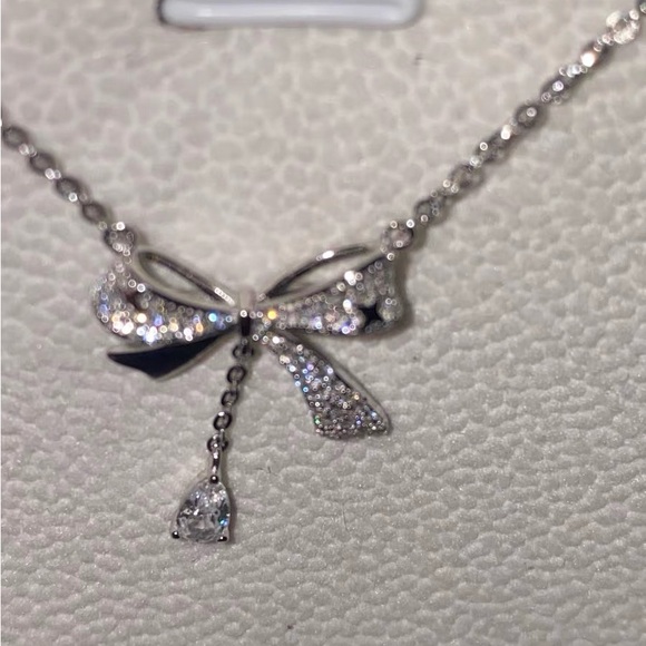 🎀Cute bow sterling silver necklace🎀 - Picture 4 of 4